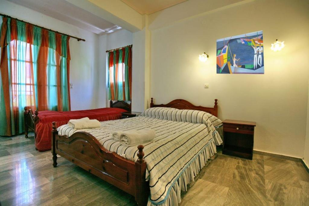 Theofilos Classic Hotel Petra (Lesbos)