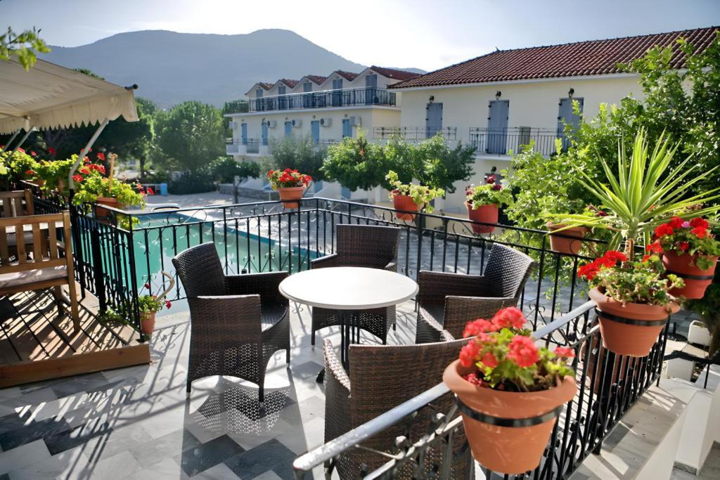 Hotel Theofilos Classic