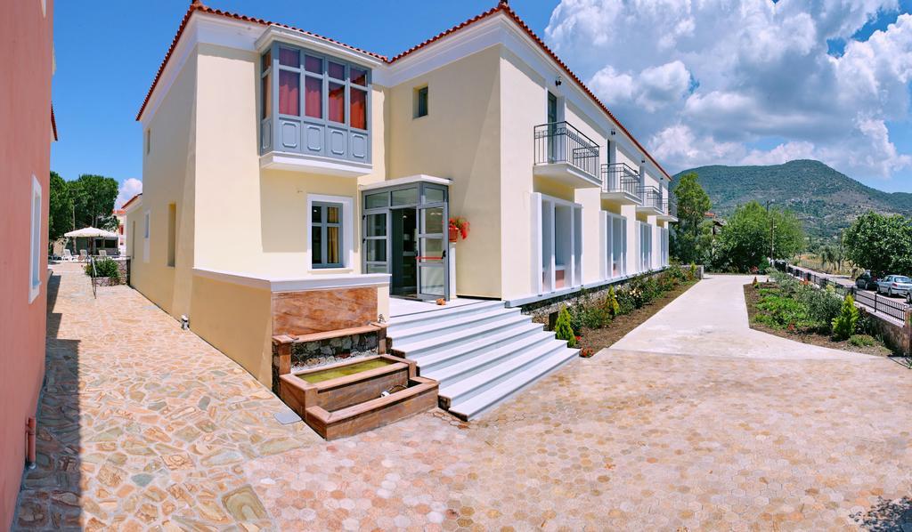 Hotel Theofilos Classic Petra (Lesbos)