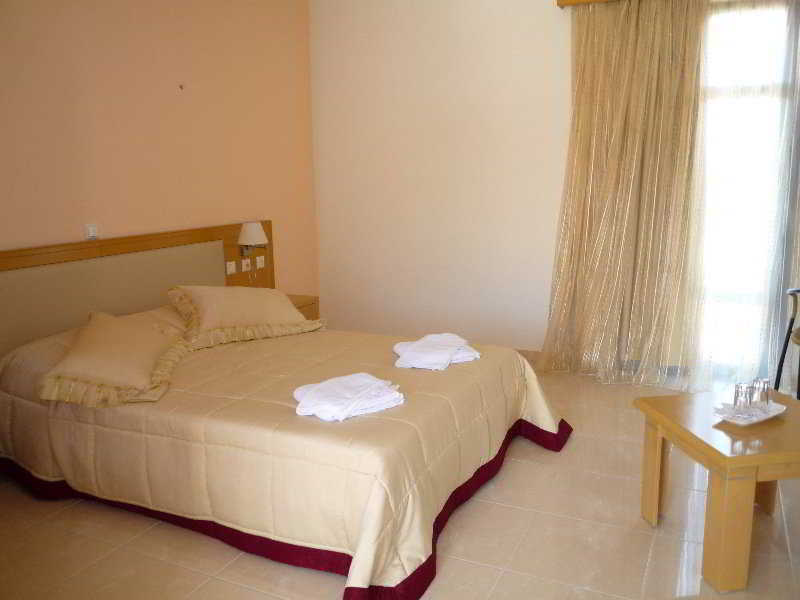 Hotel Theofilos Classic 3*